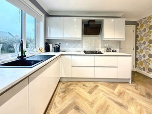 Photo 6- click for photo gallery